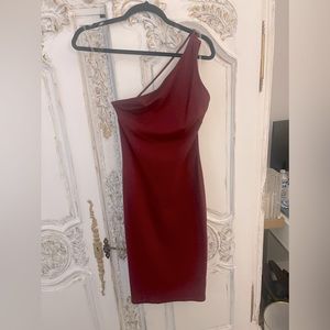 Burgundy dress with little straps
